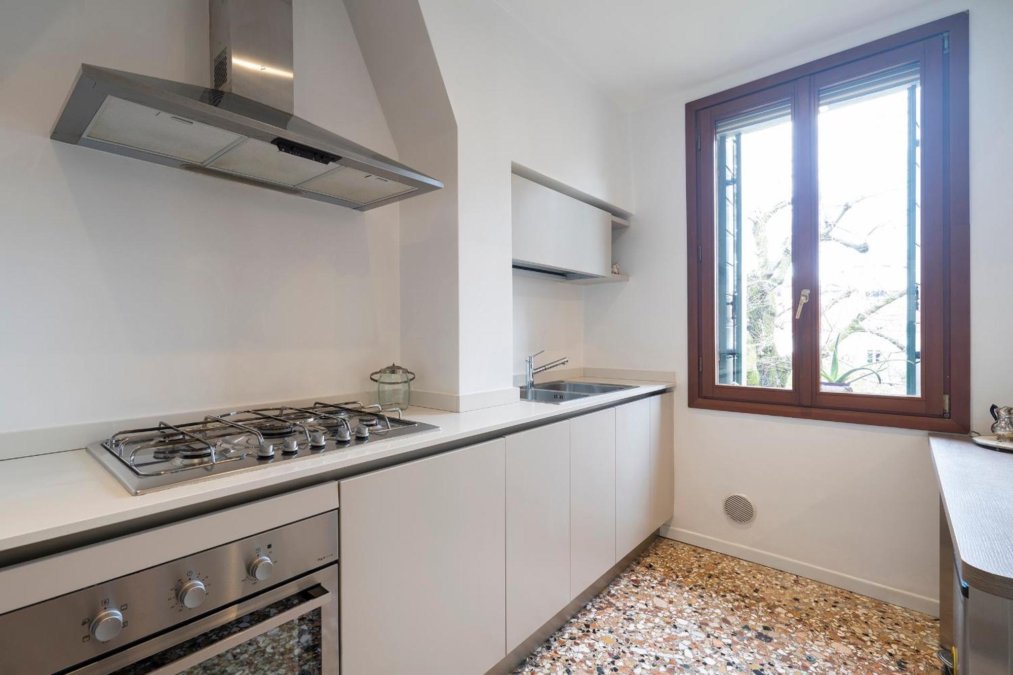 Appartement Stupendo Luxury Canal & Garden View Venetië
