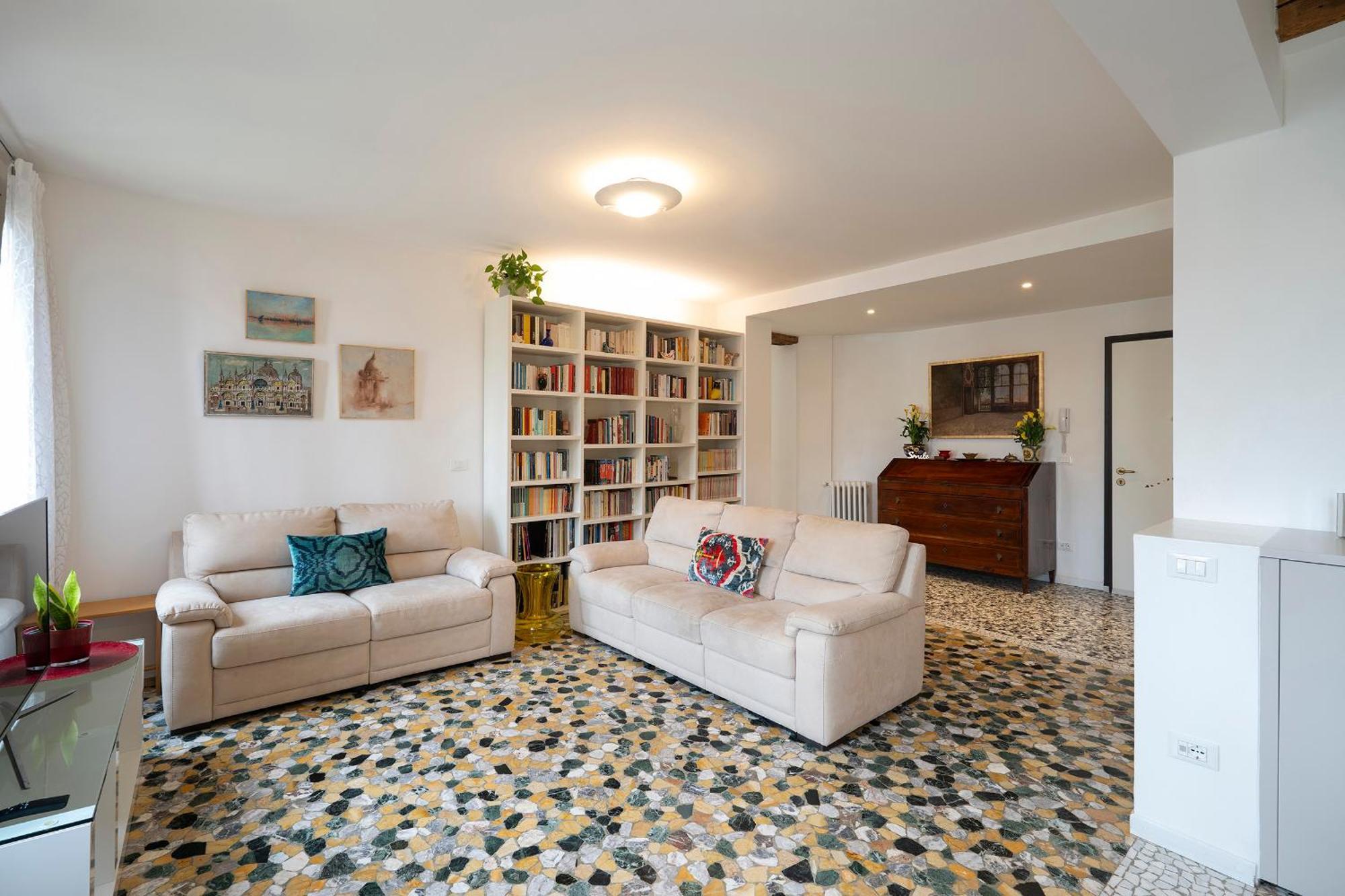 Stupendo Luxury Canal & Garden View Appartement Venetië